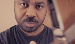 理发大叔爆料视频播放,火爆视频背后的惊人真相